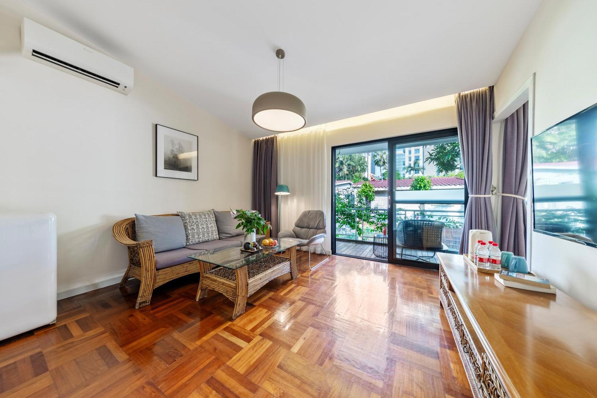 Shenzhen No'6 Garden Villa --French Window With Garden View,Close To Sea World &Shekou Ferry Port &K11 Ecoast &Subway Nearby ,Offer Western Food And Coffee &English Speaking With Tour Services Ngoại thất bức ảnh
