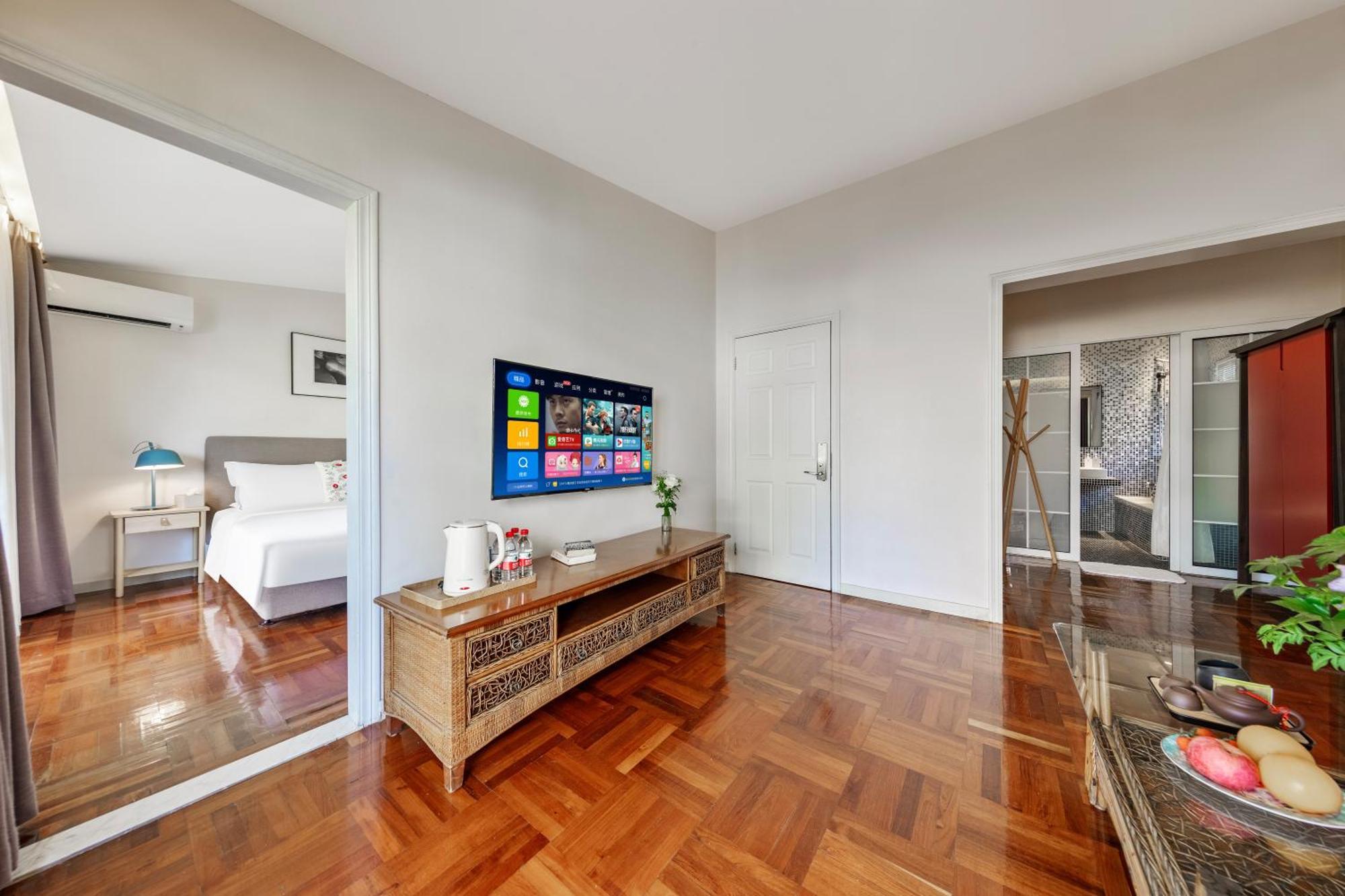 Shenzhen No'6 Garden Villa --French Window With Garden View,Close To Sea World &Shekou Ferry Port &K11 Ecoast &Subway Nearby ,Offer Western Food And Coffee &English Speaking With Tour Services Ngoại thất bức ảnh