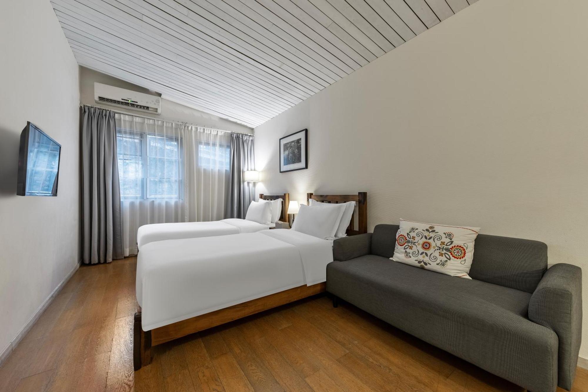 Shenzhen No'6 Garden Villa --French Window With Garden View,Close To Sea World &Shekou Ferry Port &K11 Ecoast &Subway Nearby ,Offer Western Food And Coffee &English Speaking With Tour Services Ngoại thất bức ảnh